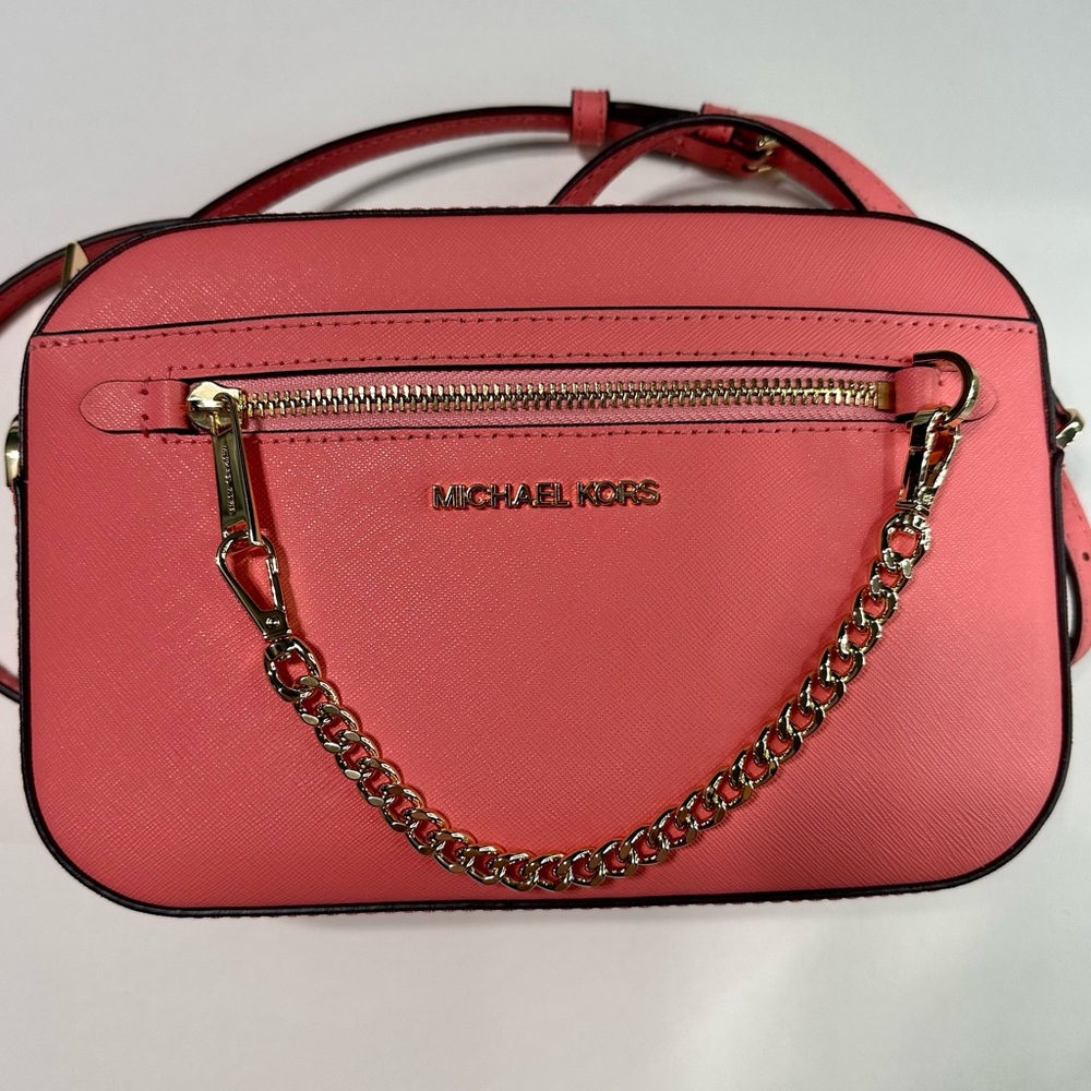 Michael Kors Jet Set Large Saffiano Leather
Crossbody Bag - Grapefruit